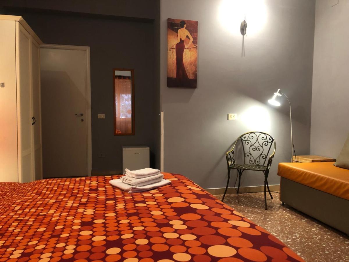 Bed and Breakfast La Donna Garbata Rom Exterior foto